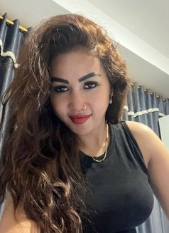 Sona - escort in Bali Photo 4 of 10