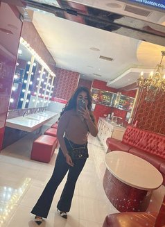 Sona - escort in Bali Photo 5 of 10