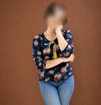 Hot Girl GF experience meet & cam - escort in Hyderabad Photo 3 of 4