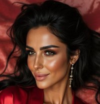 Sona - escort in Abu Dhabi Photo 5 of 7