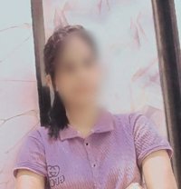 Sonakshi - puta in Mumbai