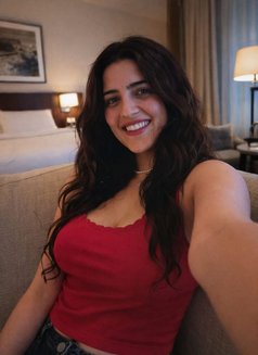 Sonakshi Incall/outcall Available - escort in Ho Chi Minh City Photo 1 of 3