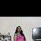 Sonakshi - puta in Pune Photo 4 of 4