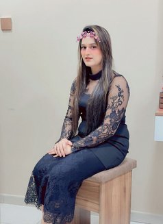 Sonakshi Indian Model 100% - puta in Dubai Photo 1 of 4
