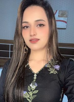 Sonakshi Indian Model 100% - puta in Dubai Photo 2 of 4