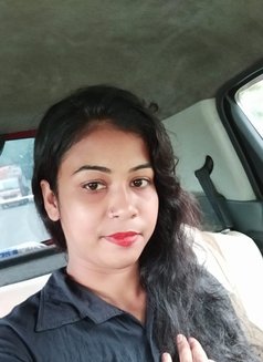 Sonal Cam and Meet Available - puta in Bangalore Photo 3 of 4