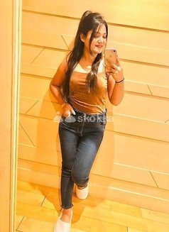 Sonal Escort - puta in Chennai Photo 1 of 2