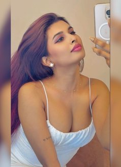 Sonal Incall/ Out Call Service - escort in Pune Photo 2 of 5