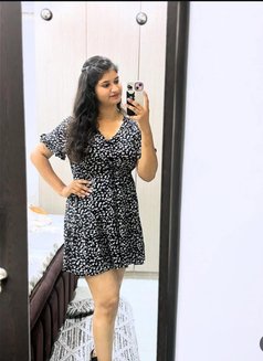 Sonal - escort in Chennai Photo 2 of 2