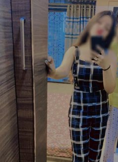 Sonal - escort in Mumbai Photo 2 of 2