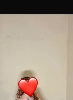Sonal - escort in Noida Photo 5 of 8