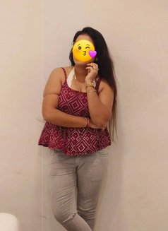 Sonal real meet & cam service - escort in New Delhi Photo 2 of 2