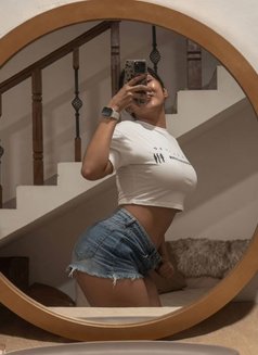 (Sonal Shah) Best Relax Sex & Enjoyment - puta in Ko Samui Photo 1 of 5