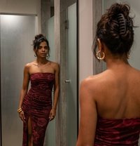 Sonali Anal Queen - puta in Pune Photo 6 of 27