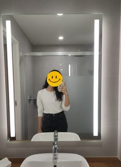 Sonali Cam Session Realmeet - escort in Mumbai Photo 3 of 20