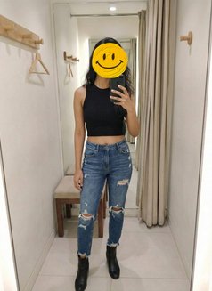 Sonali Cam Session Realmeet - escort in Mumbai Photo 5 of 20