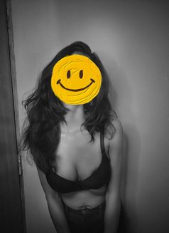 Sonali Cam Session Realmeet - escort in Mumbai Photo 16 of 20