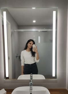 Sonali anal queen Cam Session Realmeet - escort in Pune Photo 3 of 20