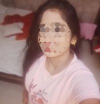 Sonali Escort - puta in Bangalore Photo 1 of 2