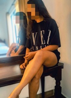 Shanu Independent Live Cam Outcall - escort in Colombo Photo 8 of 9
