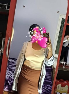 Sonali - escort in Pune Photo 1 of 6