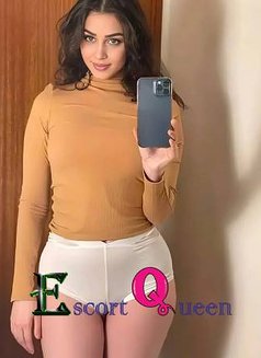 Sonali - escort in Mumbai Photo 1 of 1