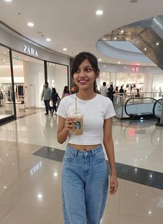 Sonali - escort in Pune Photo 2 of 16