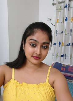 Sonali - Agencia de putas in Vijayawada Photo 2 of 2