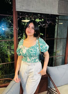 Sonali Patel - escort in Mumbai Photo 1 of 4