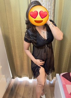 Sonali Real Meet and Cam In - escort in Noida Photo 1 of 3