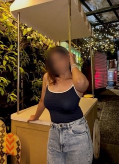 Sonali Real (Meet & Cam Show) - escort in Hyderabad Photo 3 of 6