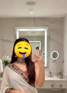 亗『sonali』亗s (Cam or Meet ) - puta in Hyderabad Photo 1 of 1