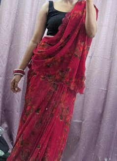 Sonali Saxxena - escort in New Delhi Photo 3 of 4