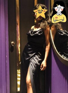 Sonali Saxxena - escort in New Delhi Photo 3 of 3