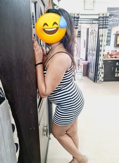 Sonali Saxxena - escort in Noida Photo 4 of 5