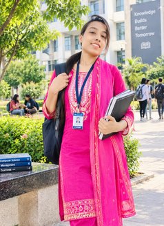 Sonali (Sex Chat; Cam & Real Meet) - puta in Hyderabad Photo 4 of 5