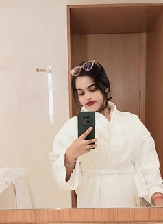 Sonali Sexiest Roleplay & Gfe Experience - escort in Chennai Photo 1 of 3