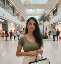 Sonali Ss - puta in Pune
