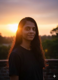 Sonali Ss - puta in Pune Photo 4 of 5