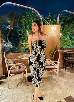 Sonam 98769/83040 - escort in Chandigarh Photo 1 of 3
