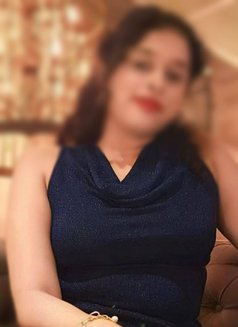 ꧁༒Sonam🦋(Cam & Real meet)༒꧂ - puta in Bangalore Photo 1 of 2