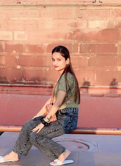 ꧁༒Sonam🦋(cam & Real Meet)༒꧂escort - puta in Bangalore Photo 1 of 2