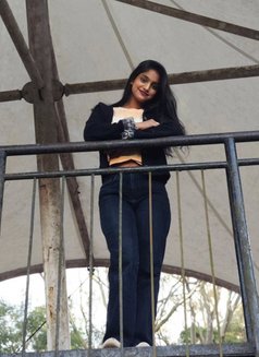 ꧁༒Sonam🦋(Cam & Real meet)༒꧂ - escort in Kolkata Photo 2 of 5