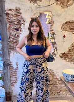 Sonam - escort in Bangkok Photo 1 of 1