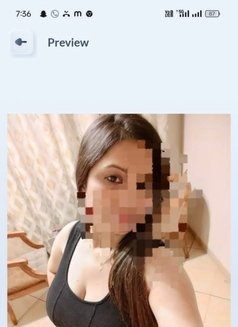 Sonam - escort in Mumbai Photo 2 of 4