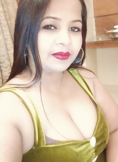 Sonam Escorts - escort in Gurgaon Photo 2 of 3