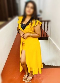 Sonam *independent* Cam & Meet - escort in Bangalore Photo 1 of 4