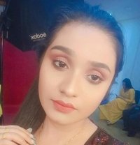 ROSHNI JOSHI REAL MEET CAM SERVICE 24/7 - puta in Kasaragod