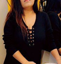 Sonam Independent - puta in Dubai