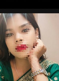 Sonam - escort in Bangalore Photo 1 of 1